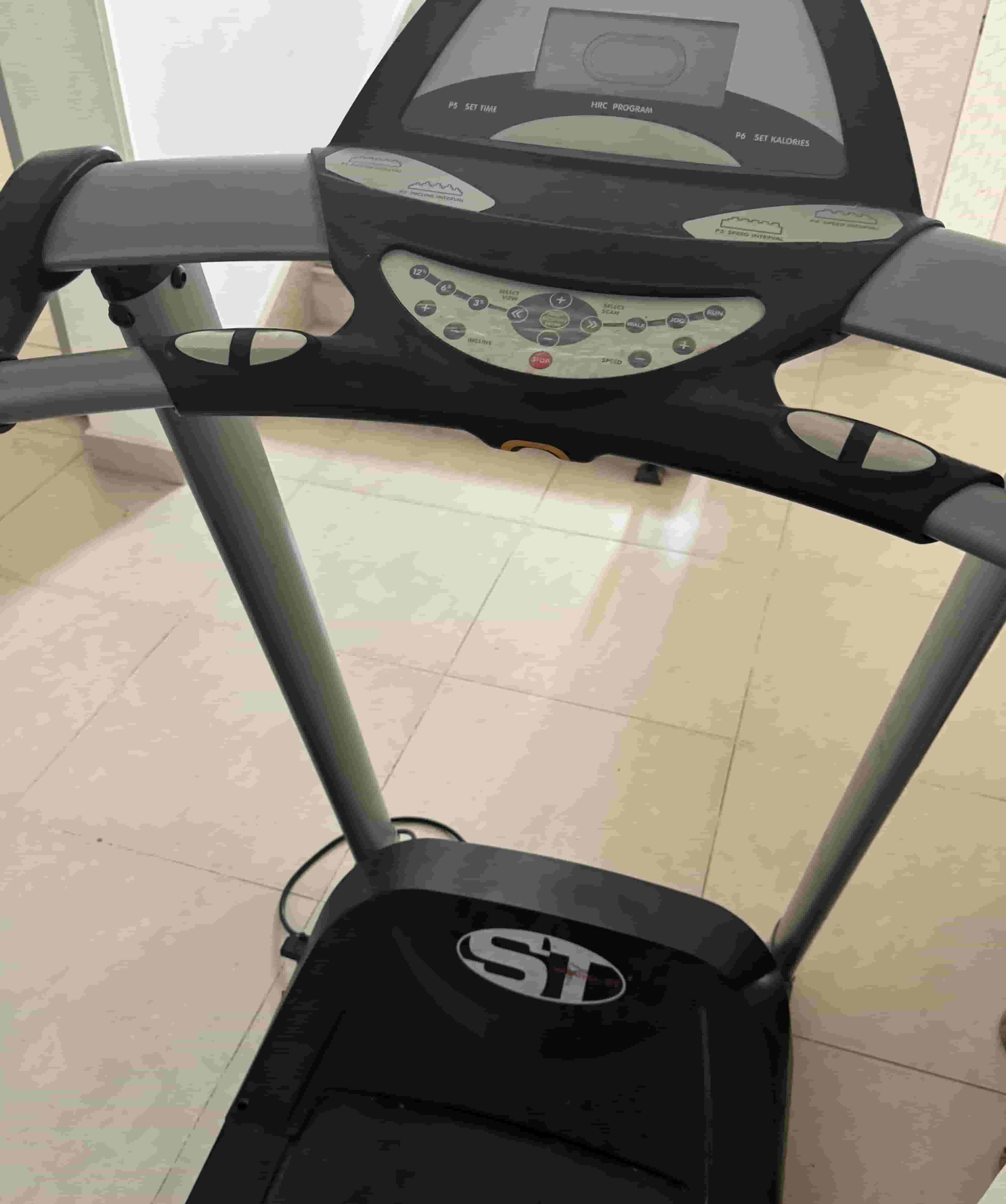 A clean treadmill