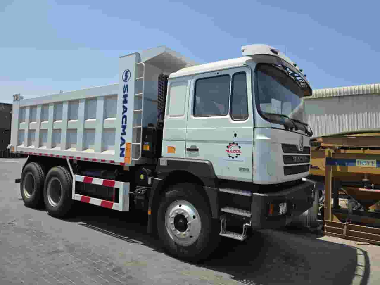 Shacman tipper trucks 