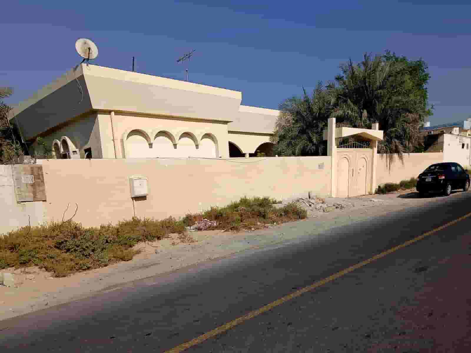 بيت عربي للبيع في الشارقة، الغبيبة