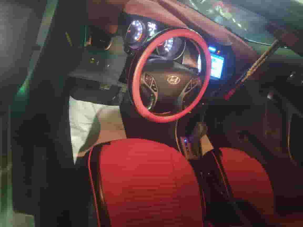 Elantra 2013 
