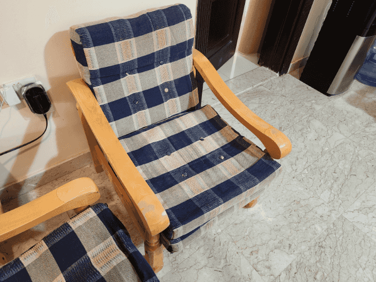 A seating set and a single bed