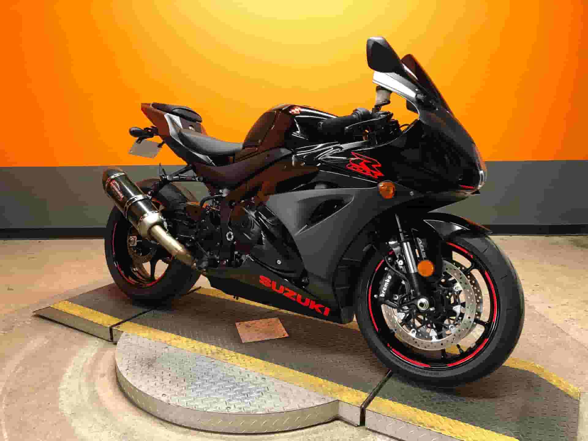 SUZUKI GSXR 2020 