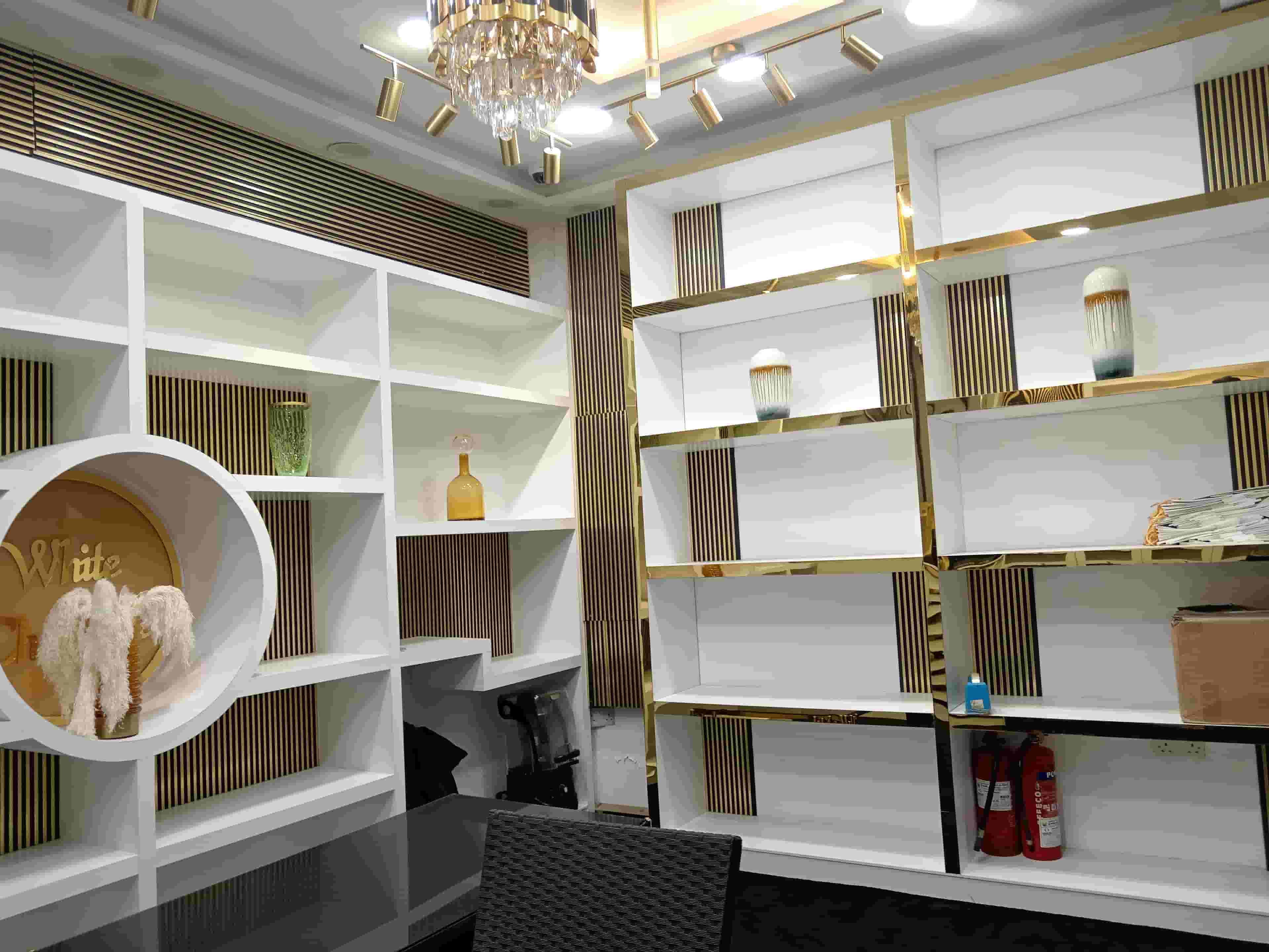 A complex perfume shop for sale 