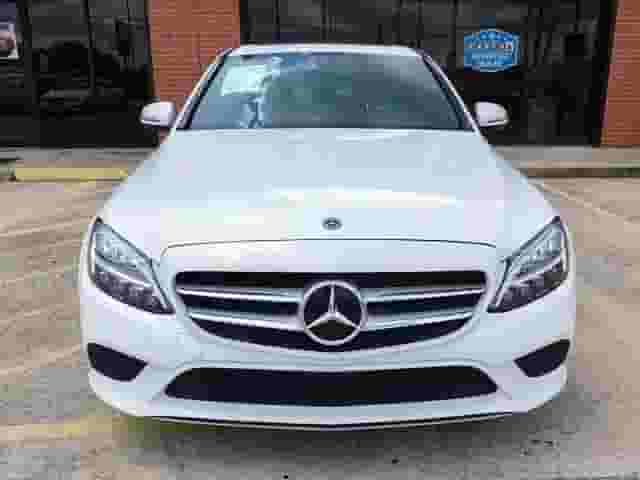Mercedes Benz C300 model 2019
