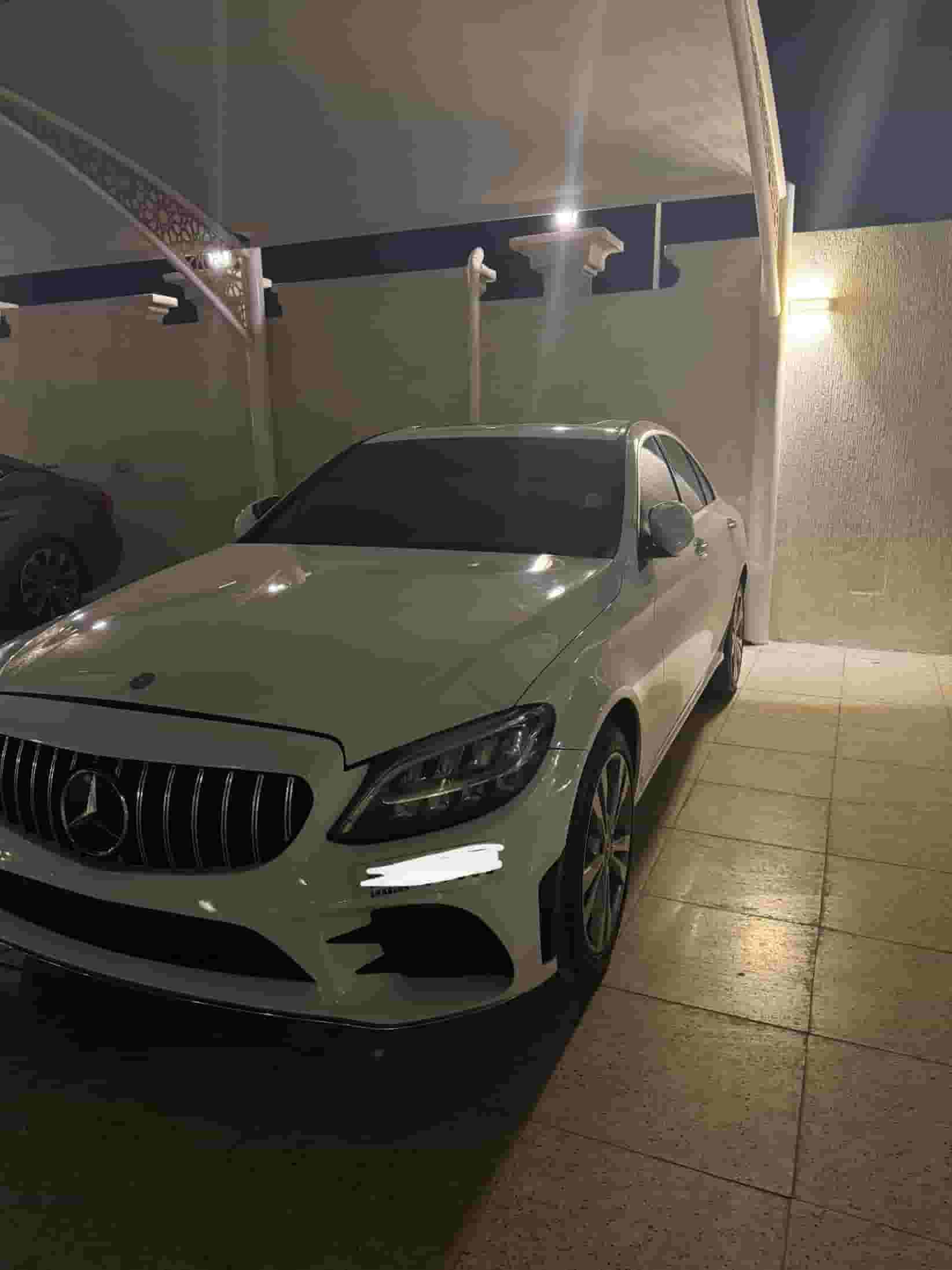 Mercedes c300 model 2019