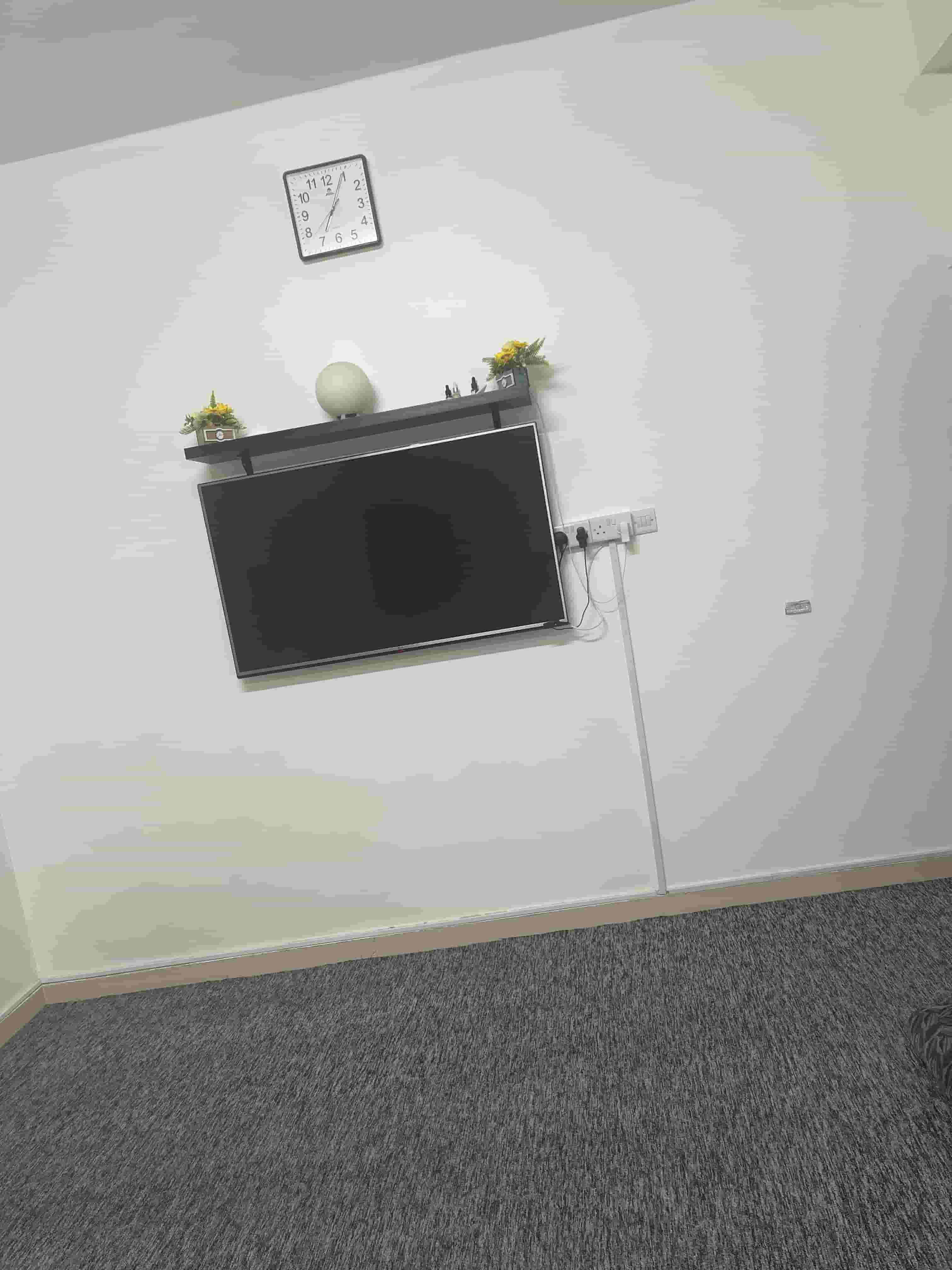 Rent two rooms in Abu Dhabi