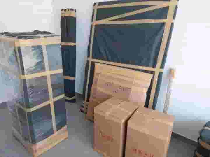 Moving and packing furniture 